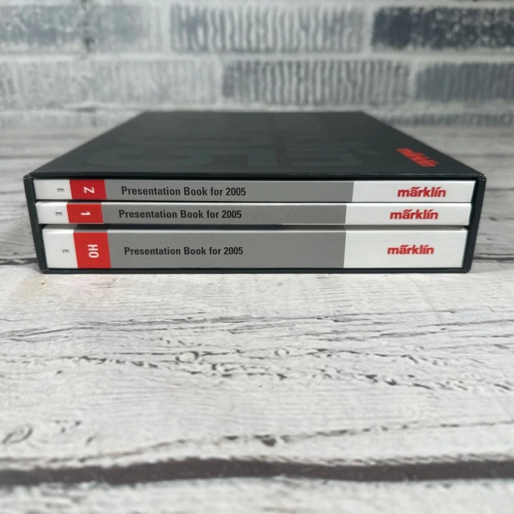 Marklin Presentation Book For 2005 HO Z No. 1 Scale, 3 Hardcover Books in Sleeve